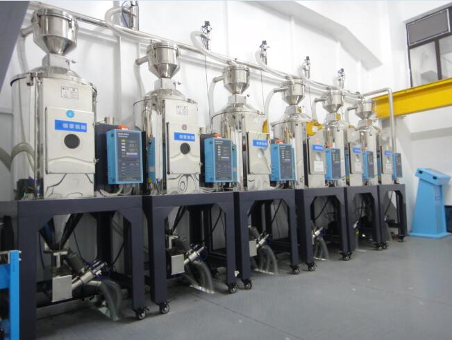 为什么集中供料系统风机不转动及振动过大?