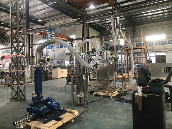 深入分析注塑机集中供料系统构成