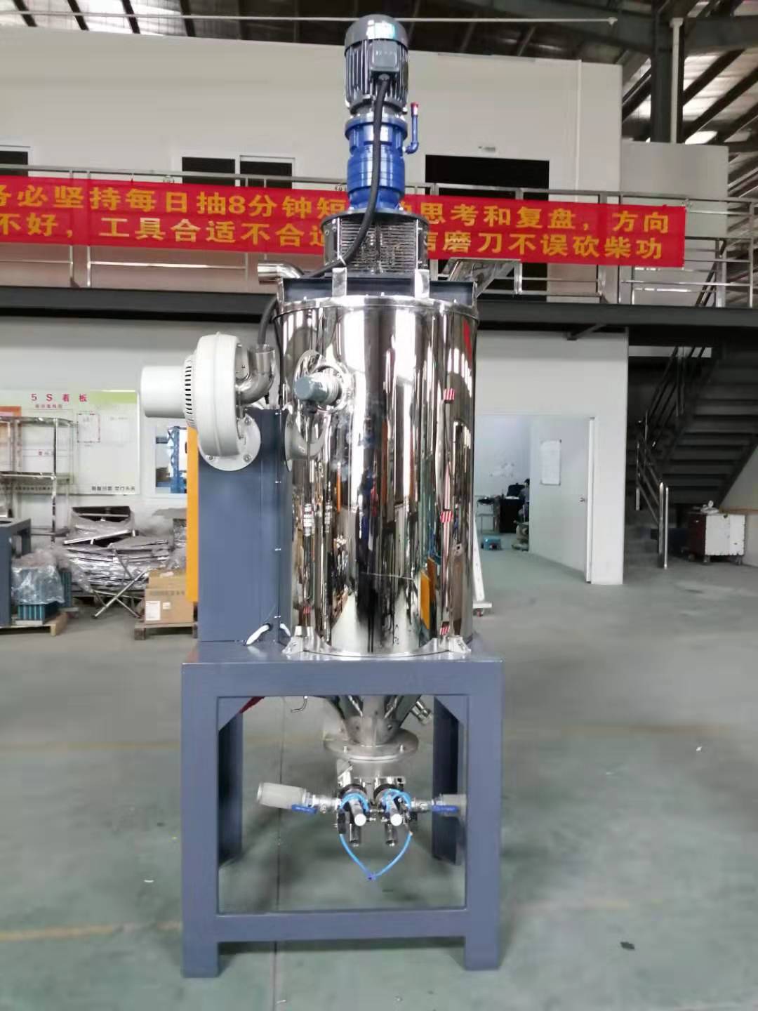 塑料结晶干燥机工作原理