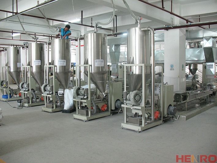 原料输送集中供料系统设计注意事项