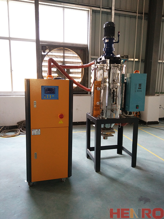 塑料集中供料系统包括哪些设备