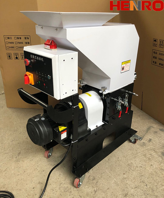 分析粉碎机的工作原理及应用