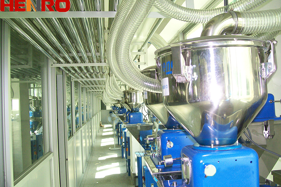 塑胶厂集中供料系统设计需注意哪些细节